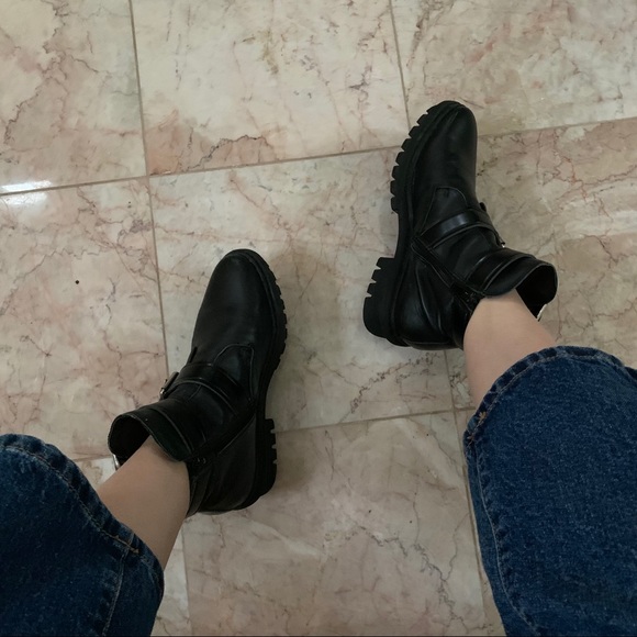 ALDO Ankle Moto Boots - Picture 4 of 10